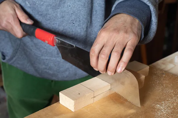 Initiez-vous à l'assemblage traditionnel - Image n°4 - Wecandoo