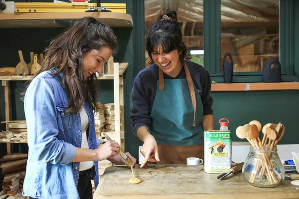 Sculptez vos couverts de service en bois - Image n°3 - Wecandoo