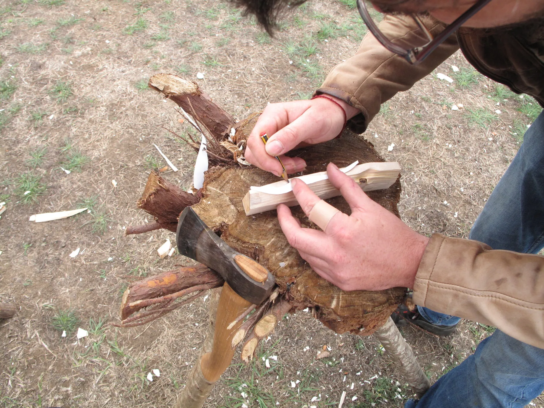 Réalisez votre tabouret rustique et votre cuillère en bois dans le Finistère - 2J - Afbeelding nr. 3 - Wecandoo