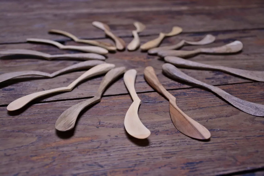 Initiez-vous à la sculpture sur bois sur une journée dans le Finistère - Image n°1 - Wecandoo