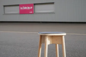 Fabriquez votre tabouret en bois à la main