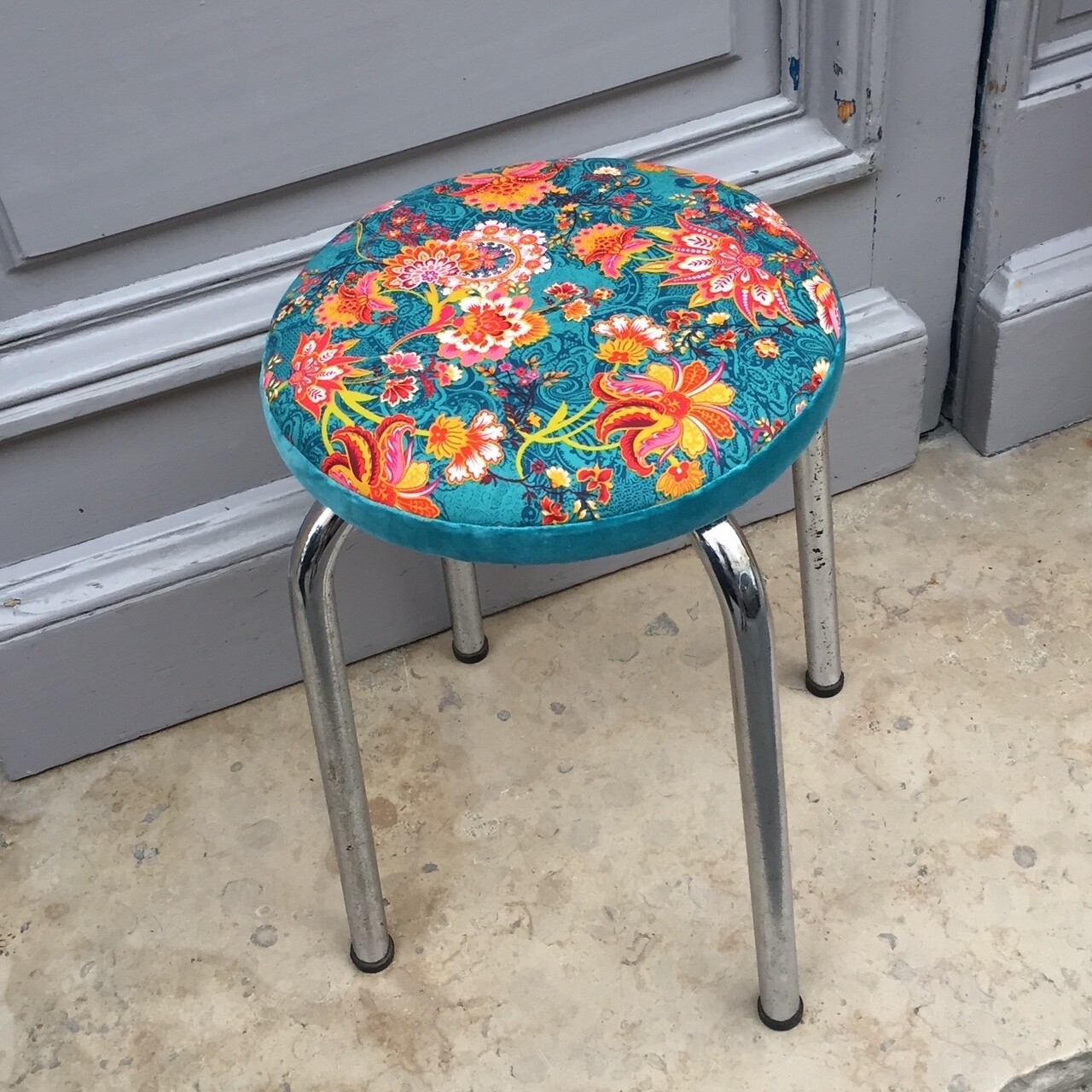 Wecandoo - Tapissez votre tabouret ou pouf cagette
