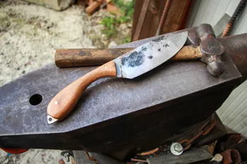 Réalisez votre couteau droit