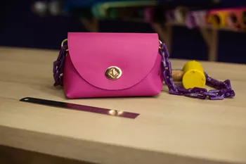 Wecandoo - Réalisez votre petit sac en cuir