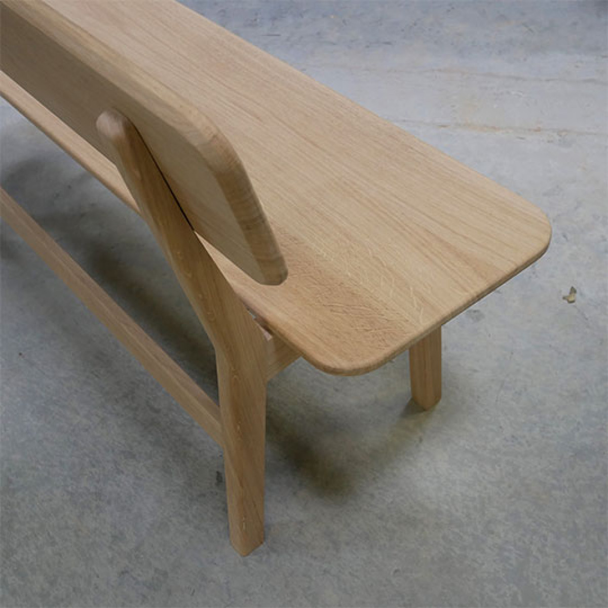 Wecandoo - Fabriquez votre banc en bois massif