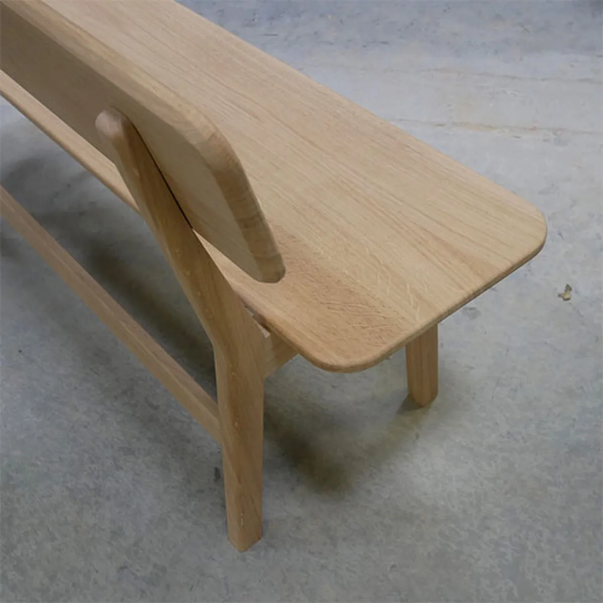 Fabriquez votre banc en bois massif