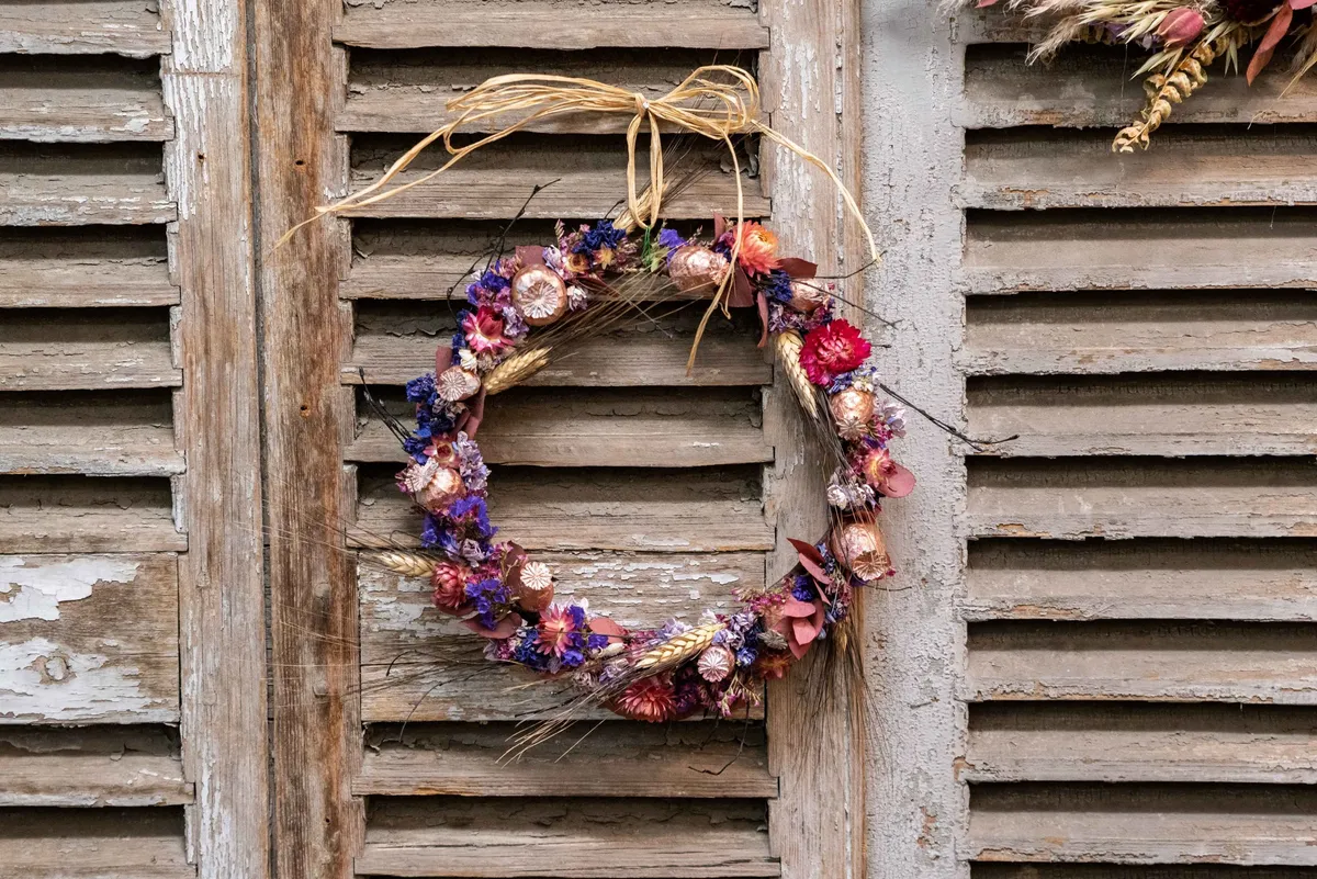 Créez votre couronne de fleurs séchées