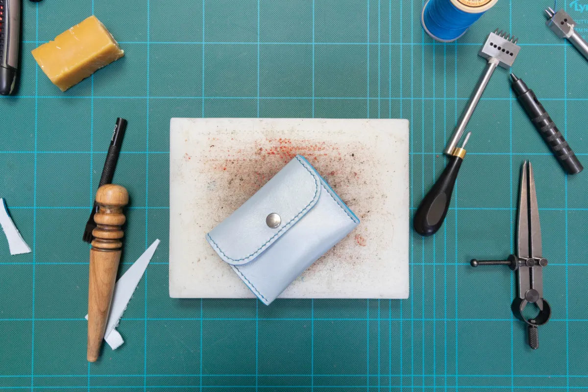 Créez votre porte-monnaie au point sellier