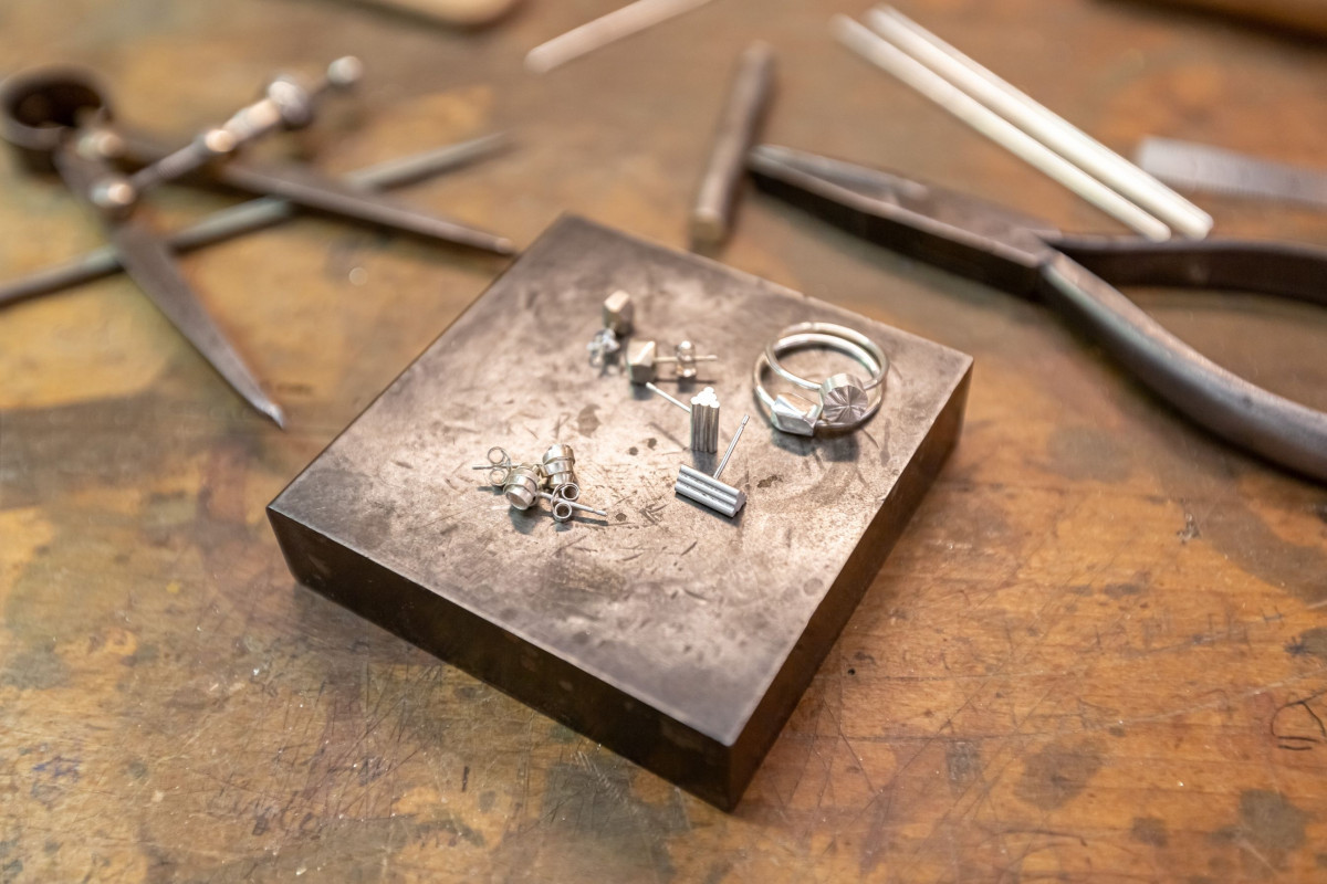 Wecandoo - Créez vos boucles d'oreilles en argent