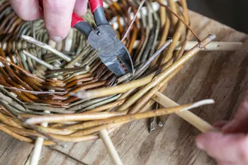 Construisez votre panier en osier