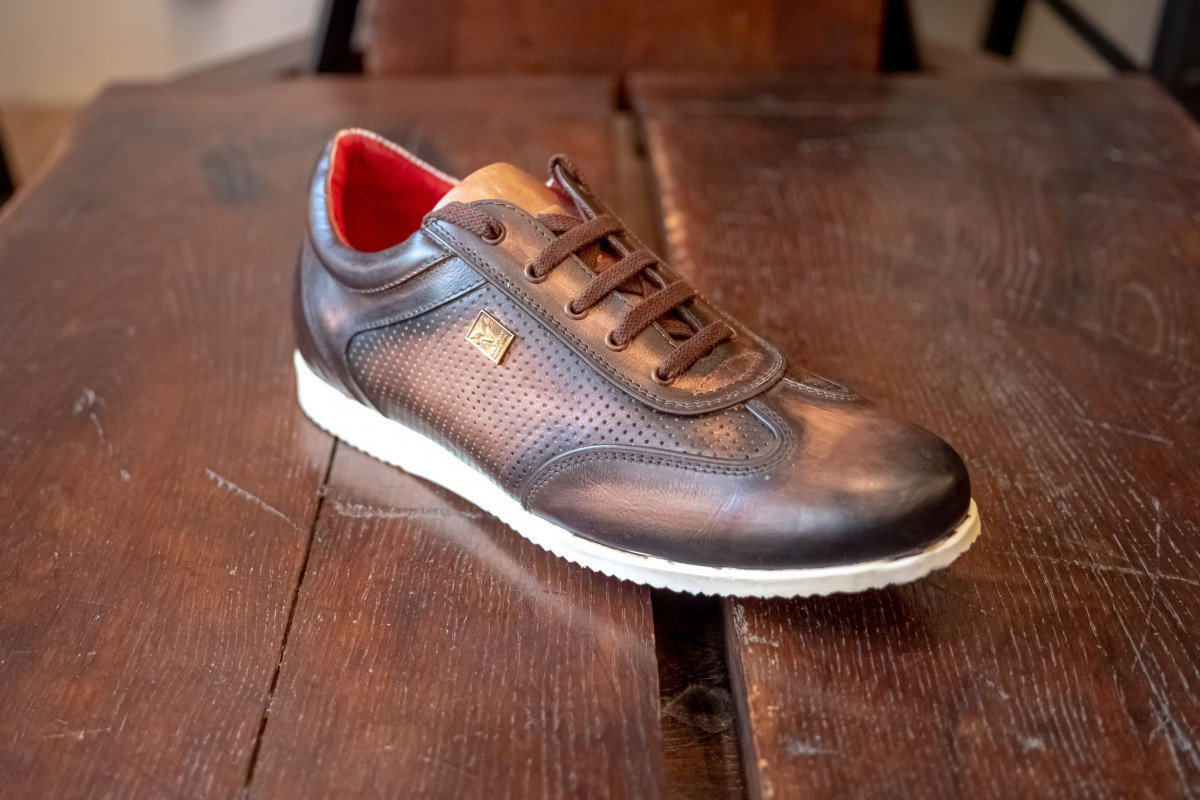 Wecandoo - Repartez avec des baskets patinées