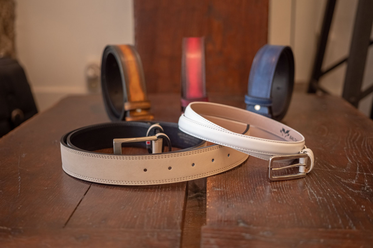 Repartez avec une ceinture patinée