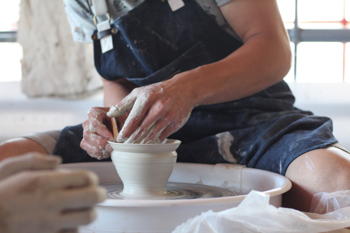Initiez-vous au tour de céramiste en 4 sessions à Paris