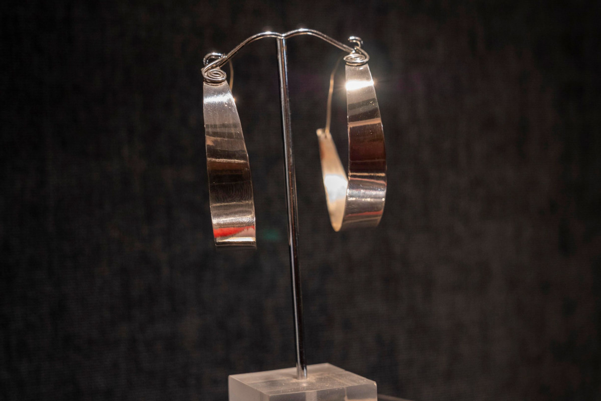 Créez votre paire de boucle d’oreilles en argent