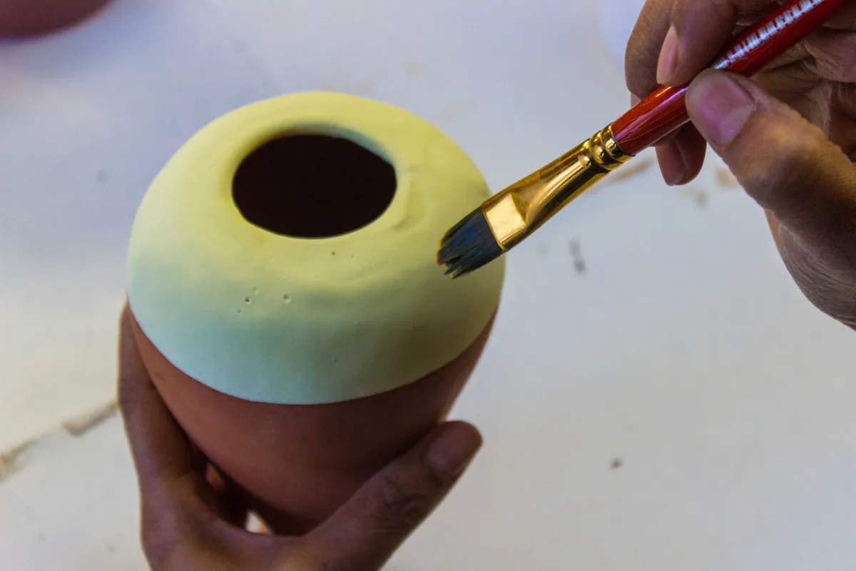 Modelez votre vase et votre oya