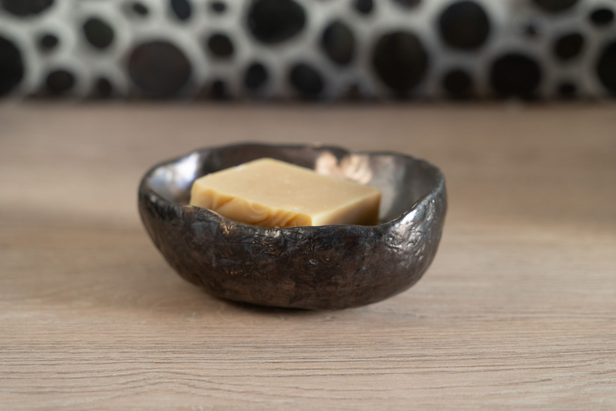 Modelez votre ensemble de salle de bain en céramique