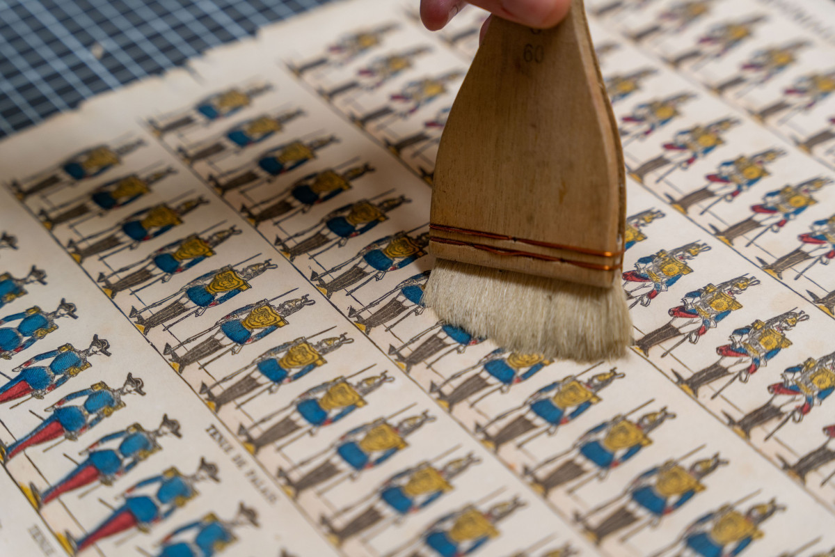 Apprenez à restaurer une oeuvre et à l'encadrer