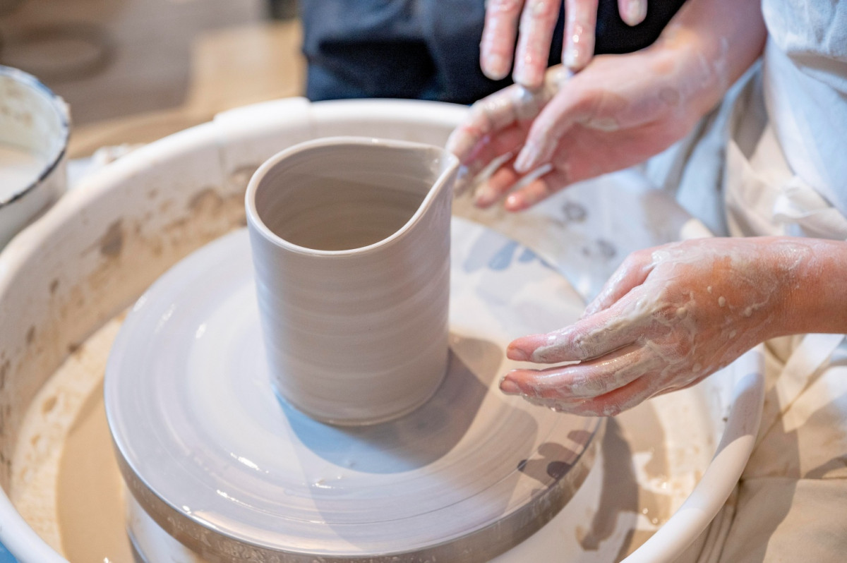 Initiez-vous au tour de potier