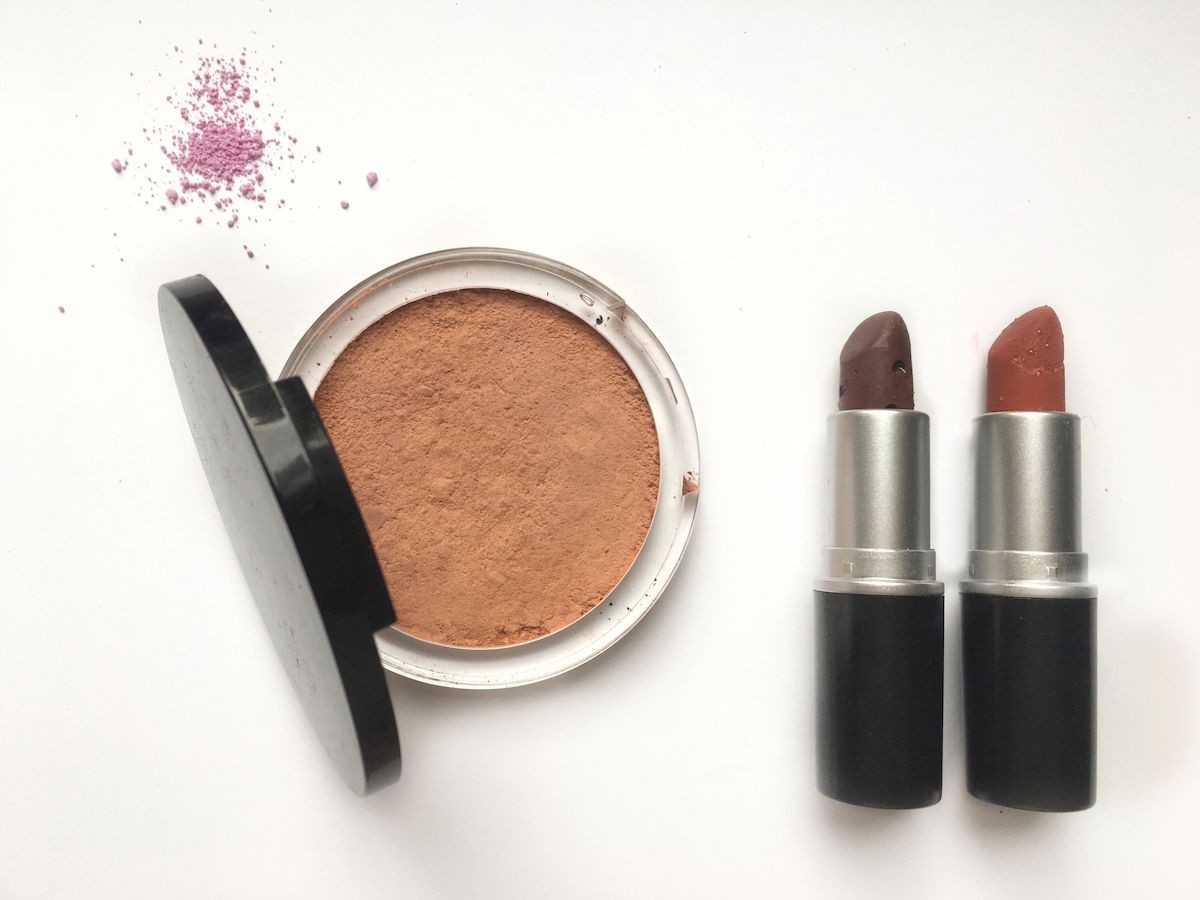 Réalisez votre rouge à lèvres et votre poudre