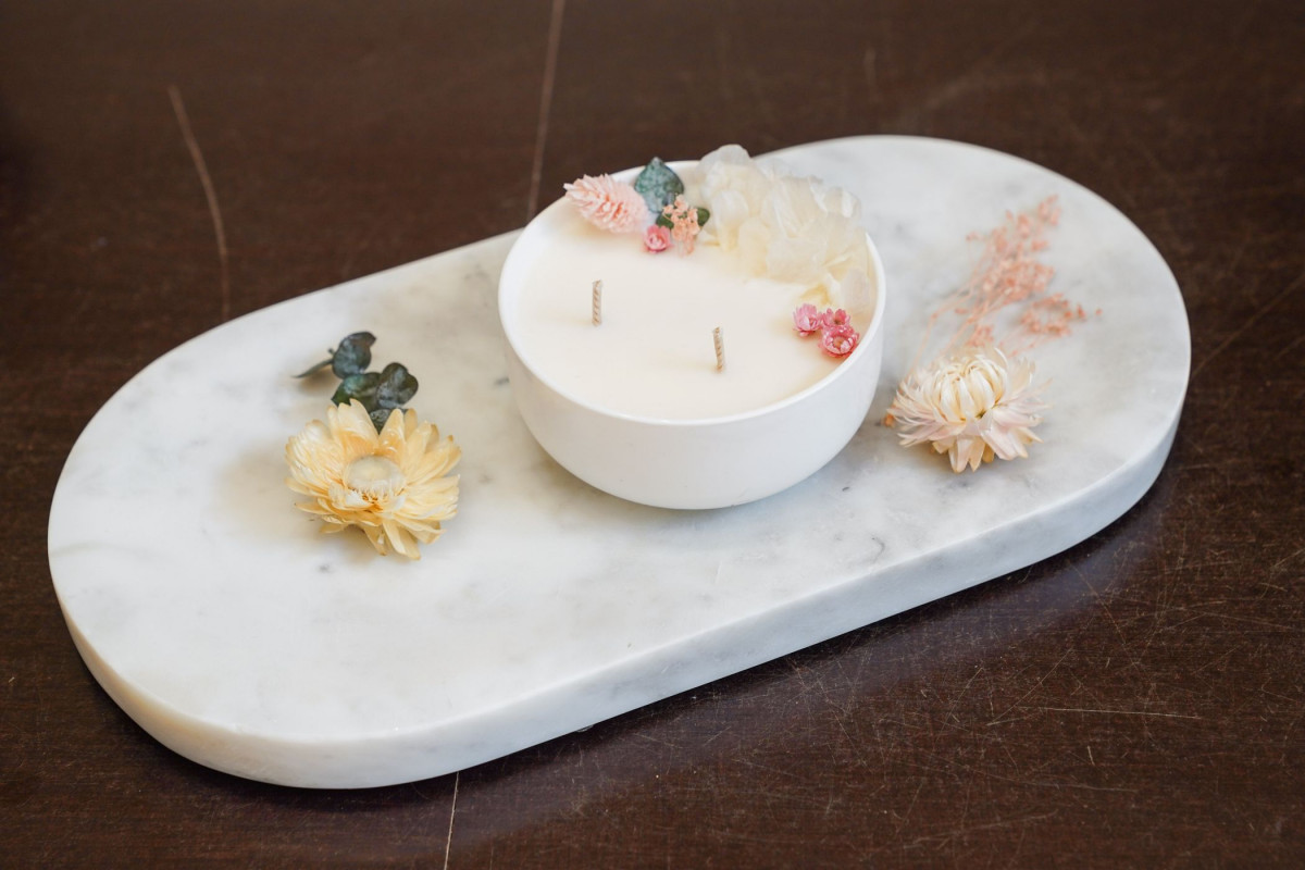 Fabriquez votre bougie fleurie parfumée