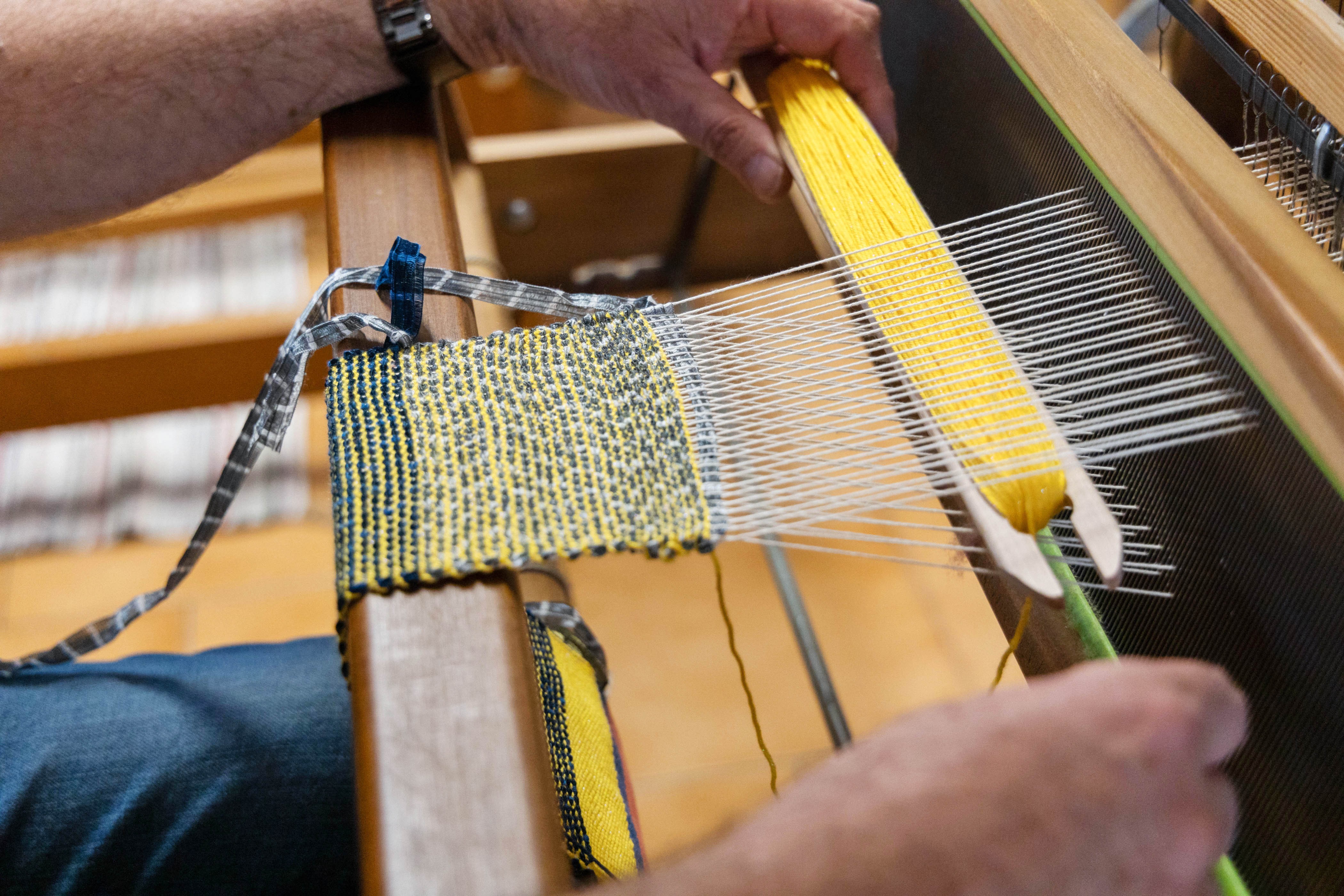 Réalisez votre petite pochette en tissage