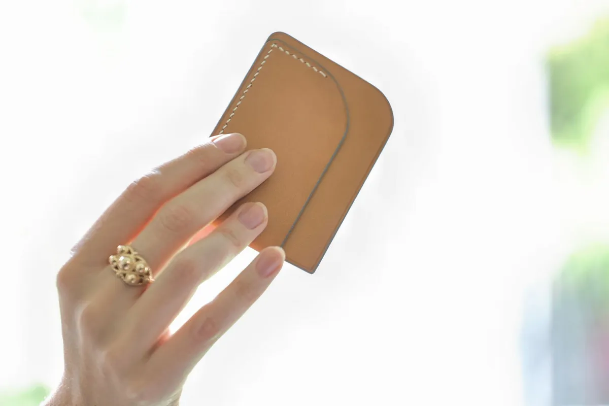 Fabriquez votre porte-cartes en cuir