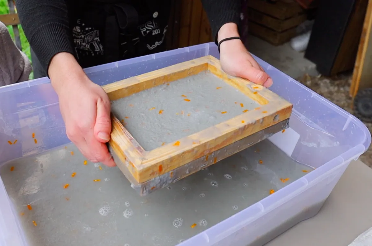 Créez votre papier en famille