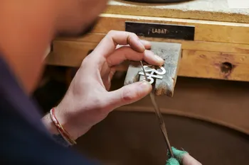 Wecandoo - Fabriquez votre pendentif en argent