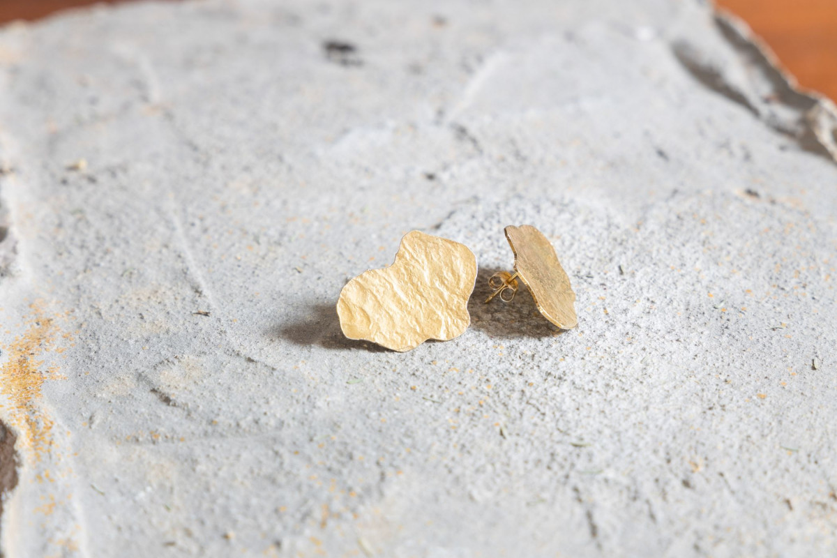 Créez vos boucles d'oreilles en argent doré
