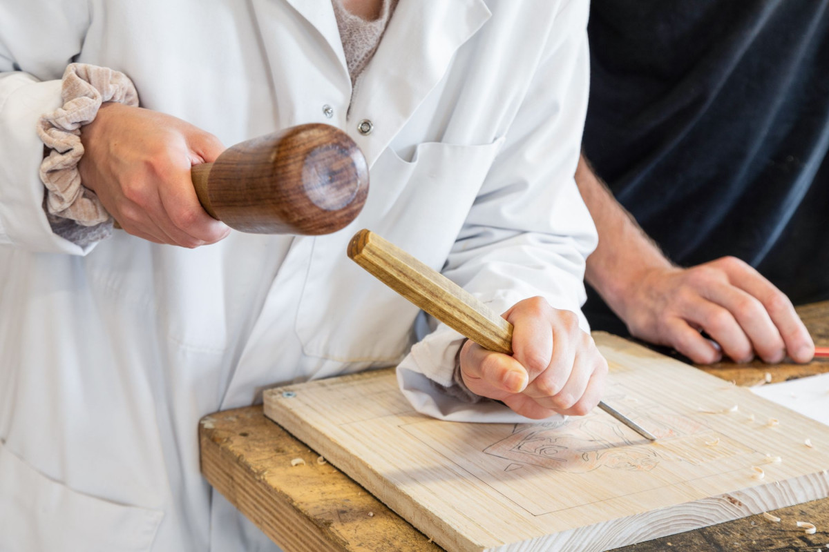 Créez et sculptez votre horloge en bois