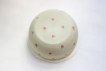 Coulez vos deux bols colorés en porcelaine
