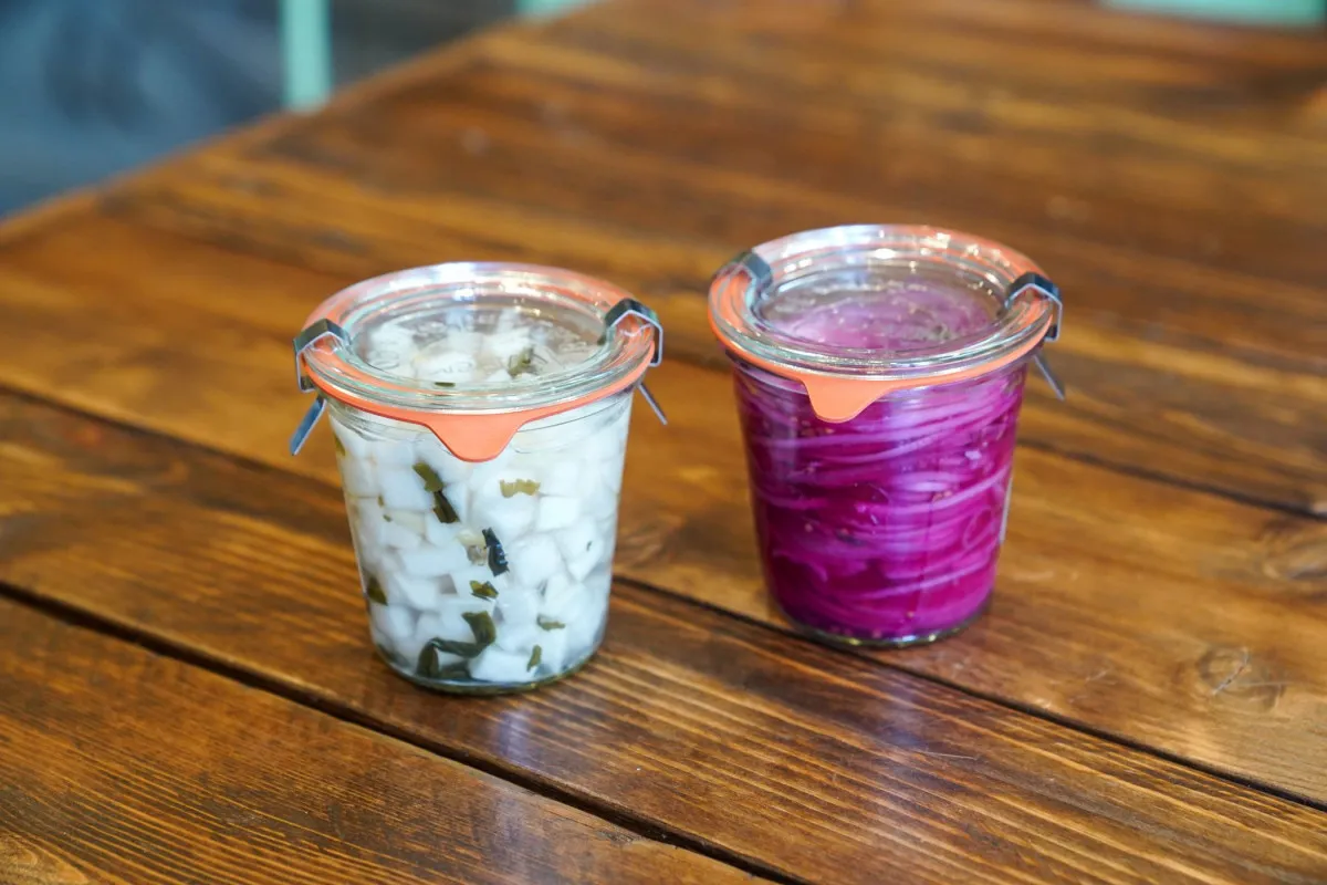 Initiez-vous à la fermentation des légumes de saison