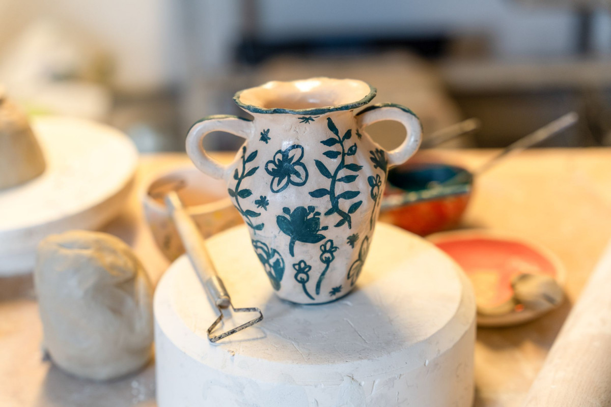 Modelez et décorez votre pièce de vaisselle