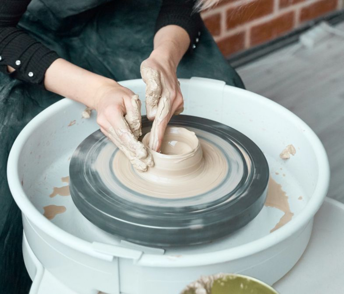 Initiez-vous au tour de potier