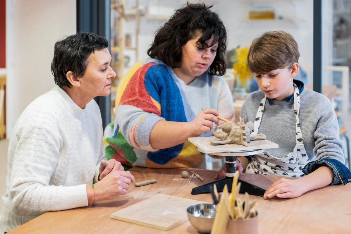 Initiez-vous au modelage avec votre enfant à Paris