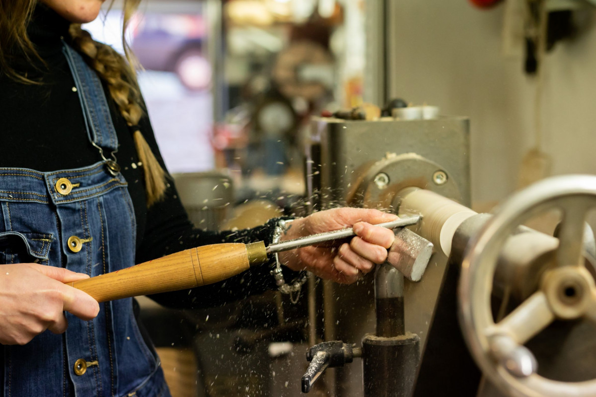 Discover the wood lathe