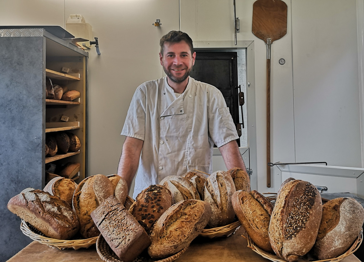 Immergez-vous une journée avec un paysan boulanger