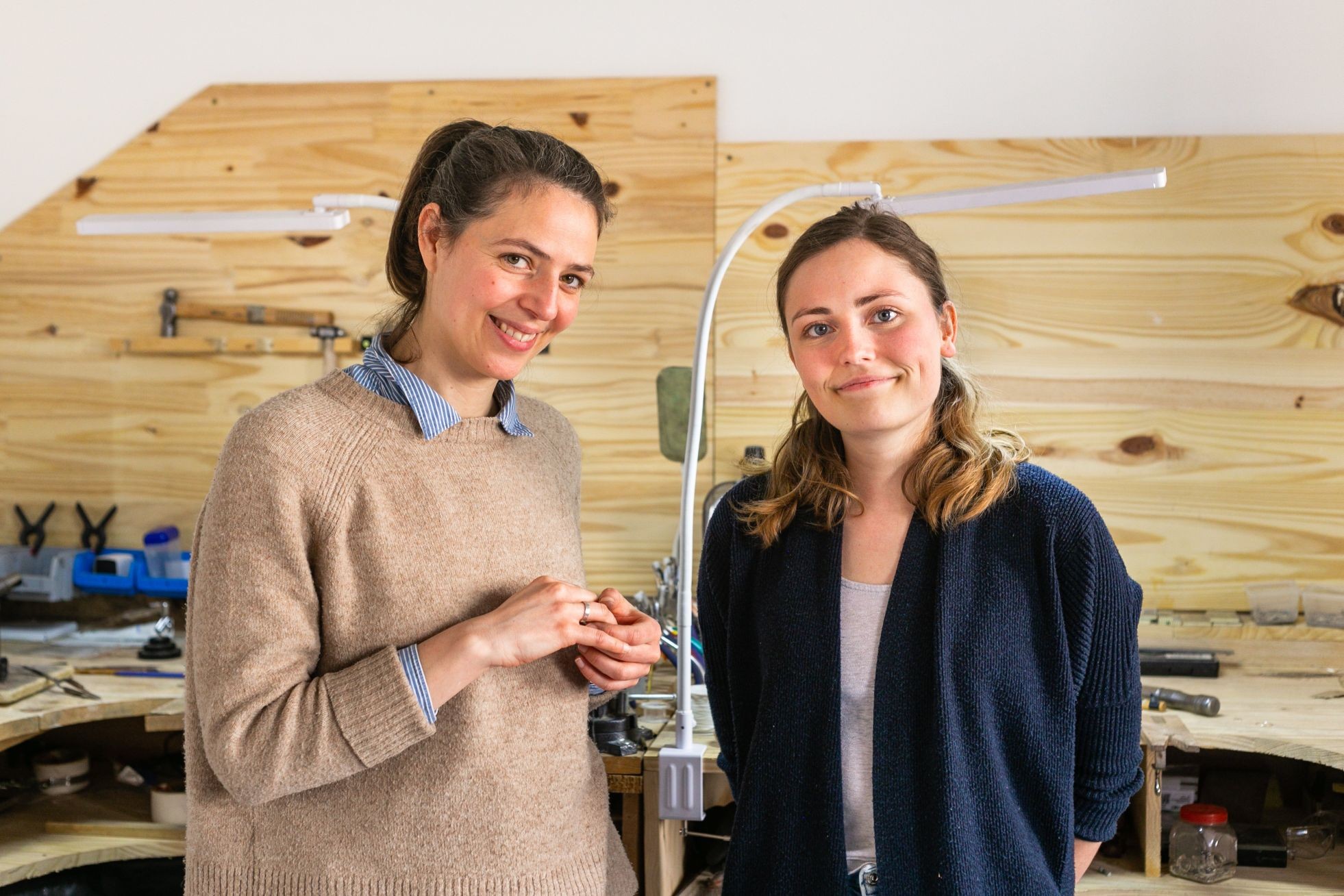 Sertissez votre pendentif avec une pierre fine