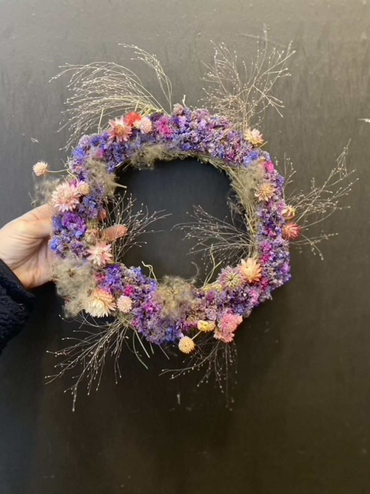 Réalisez votre couronne de fleurs séchées