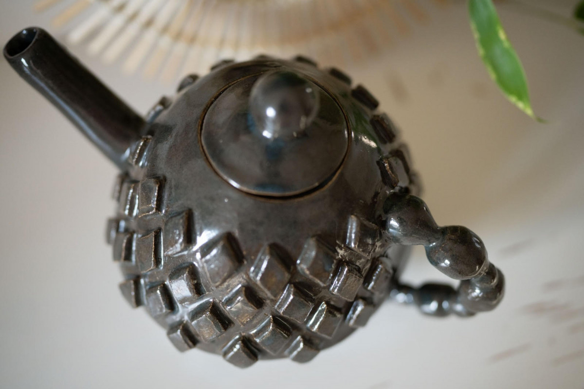 Modelez vos grandes pièces en céramique à Paris