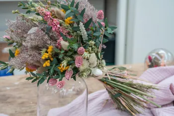 Réalisez votre bouquet de fleurs séchées