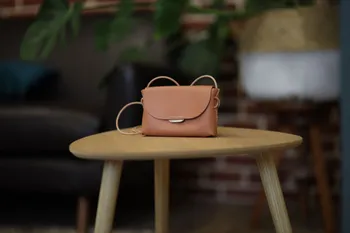 Wecandoo - Créez votre sac pochette en cuir