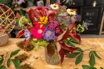Créez votre bouquet de fleurs fraîches