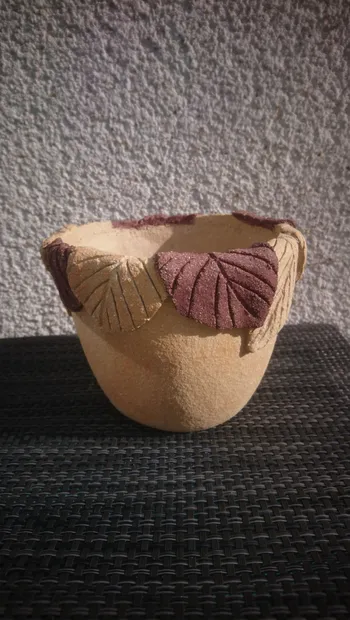 Modelez votre cache-pot en céramique