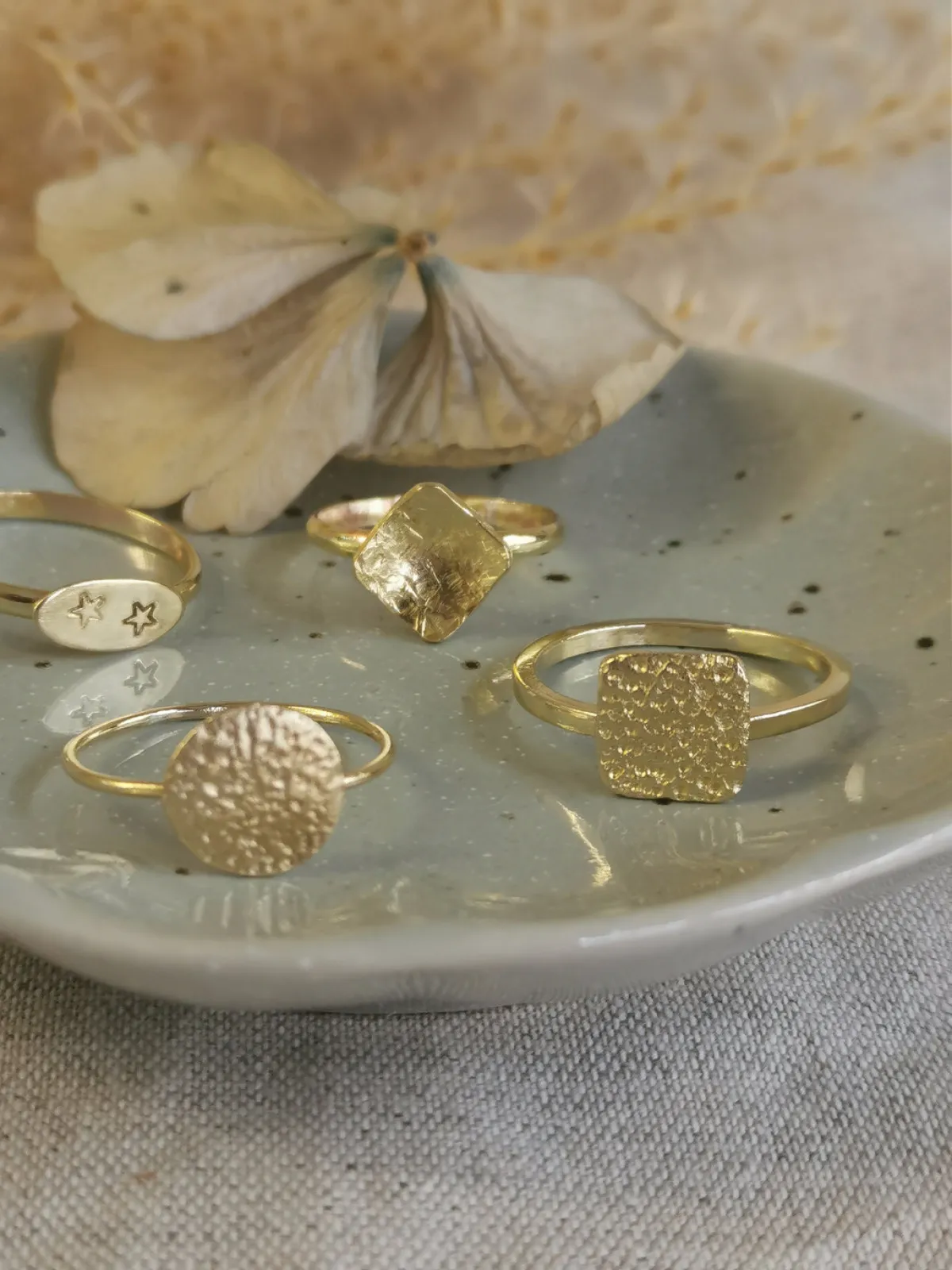 Réalisez votre bague texturée en laiton