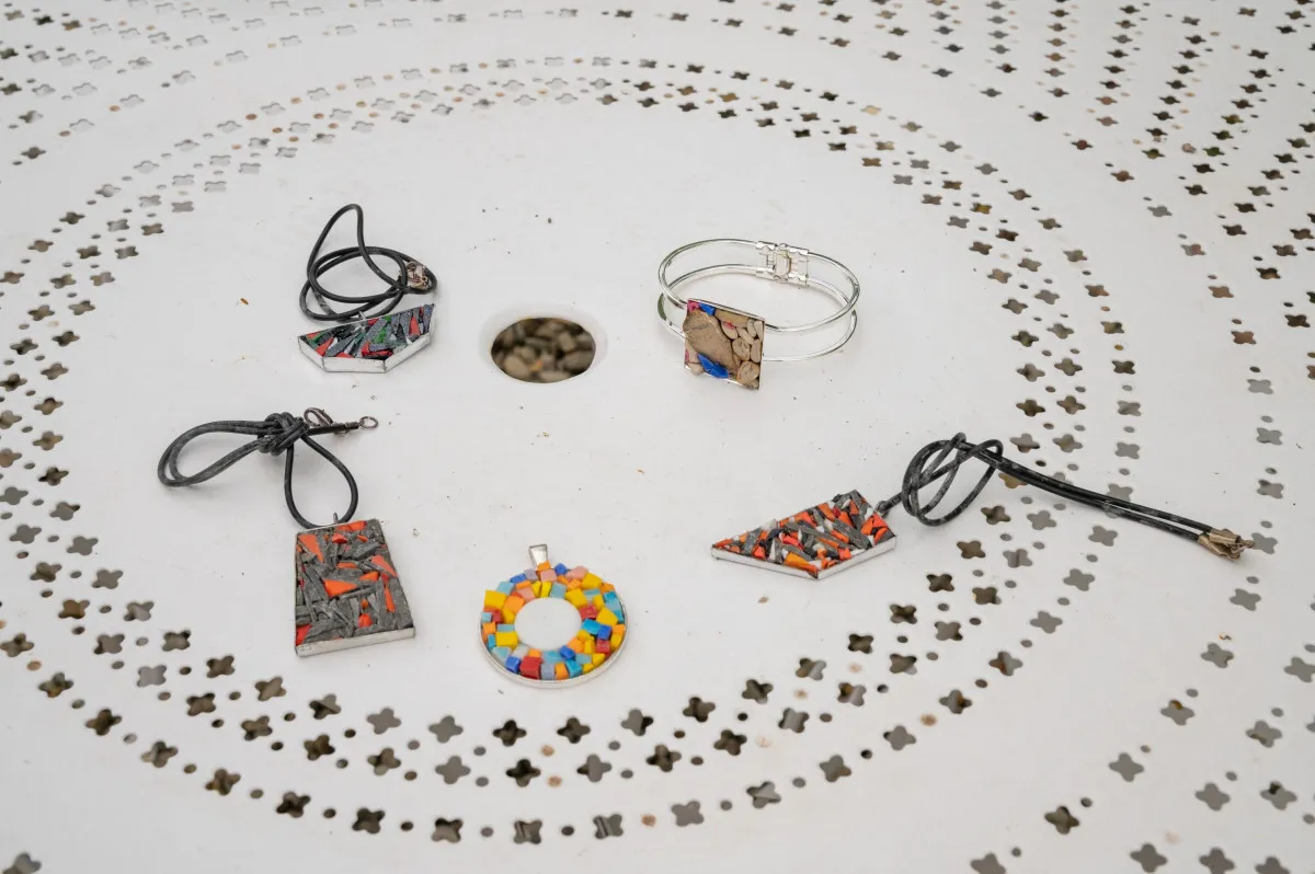 Fabriquez votre bijou en mosaïque
