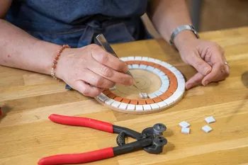 Réalisez votre dessous de plat en mosaïque