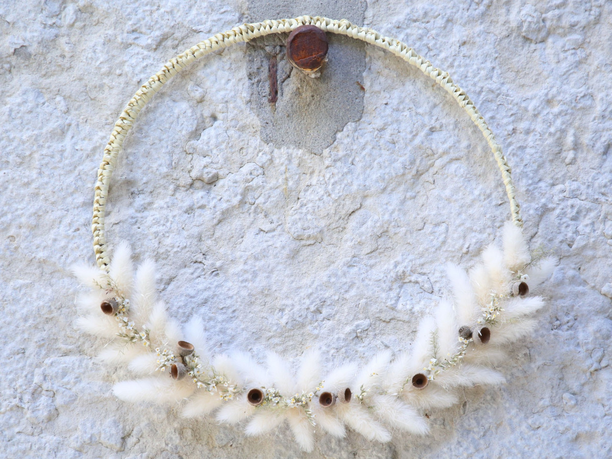 Composez votre couronne de fleurs séchées