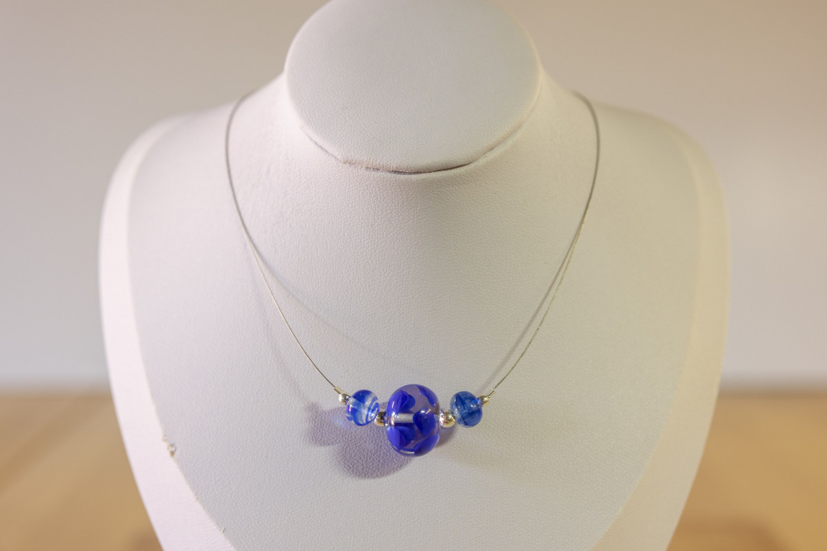 Réalisez votre bijou en perles de verre