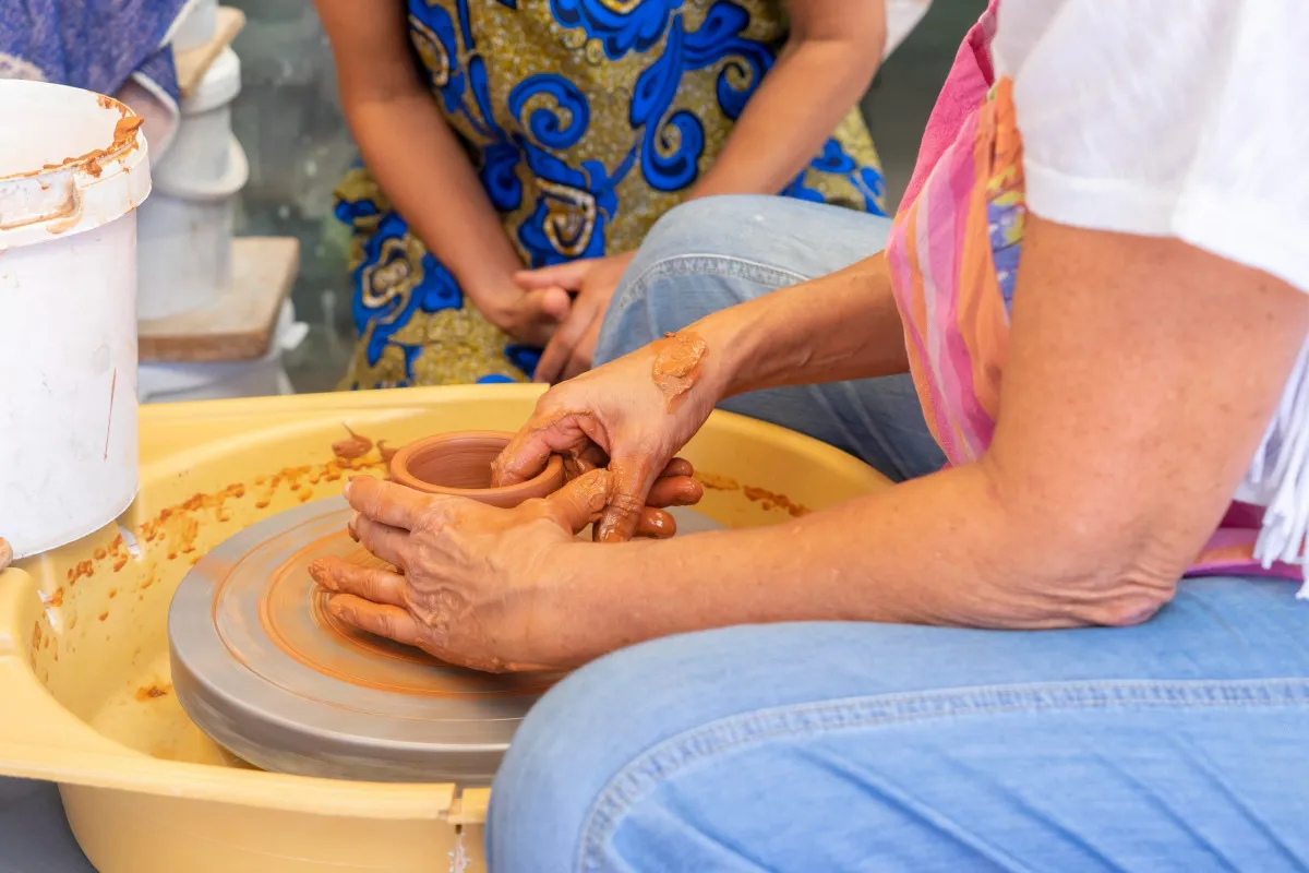Tournez vos pièces en céramique